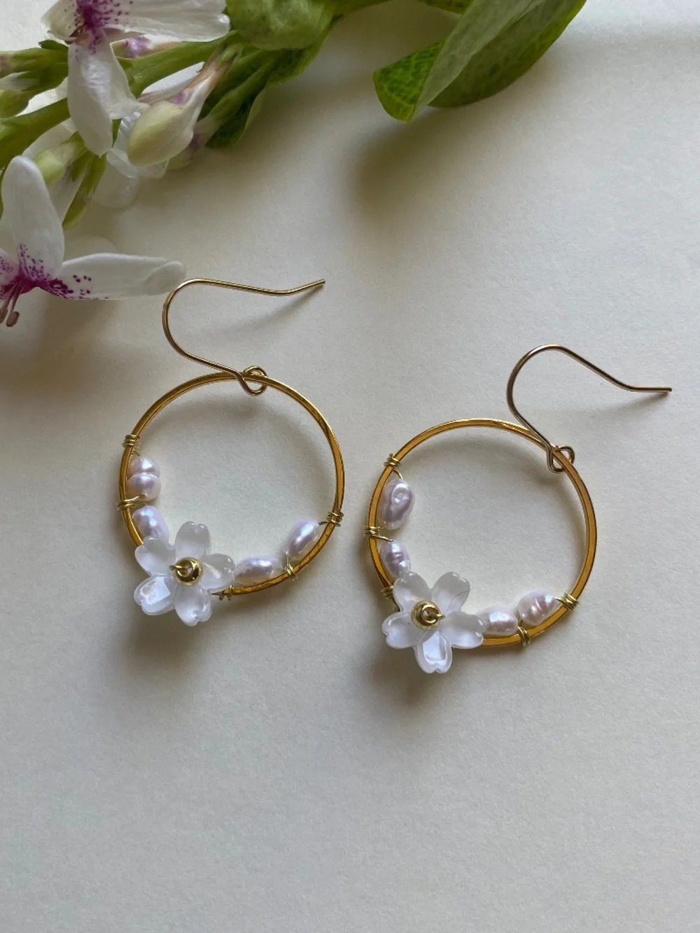 Handmade Hoop Earrings with White Flower & Freshwater Pearl